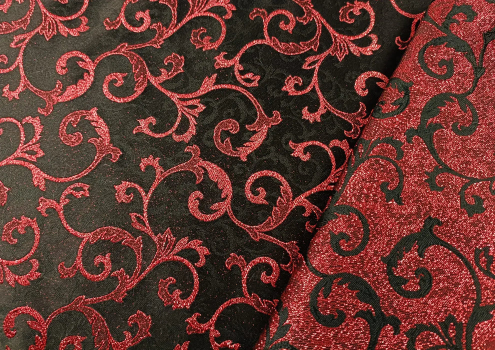 rot-jacquard-doppelseitig-ornamente-stoff-stoffpilz